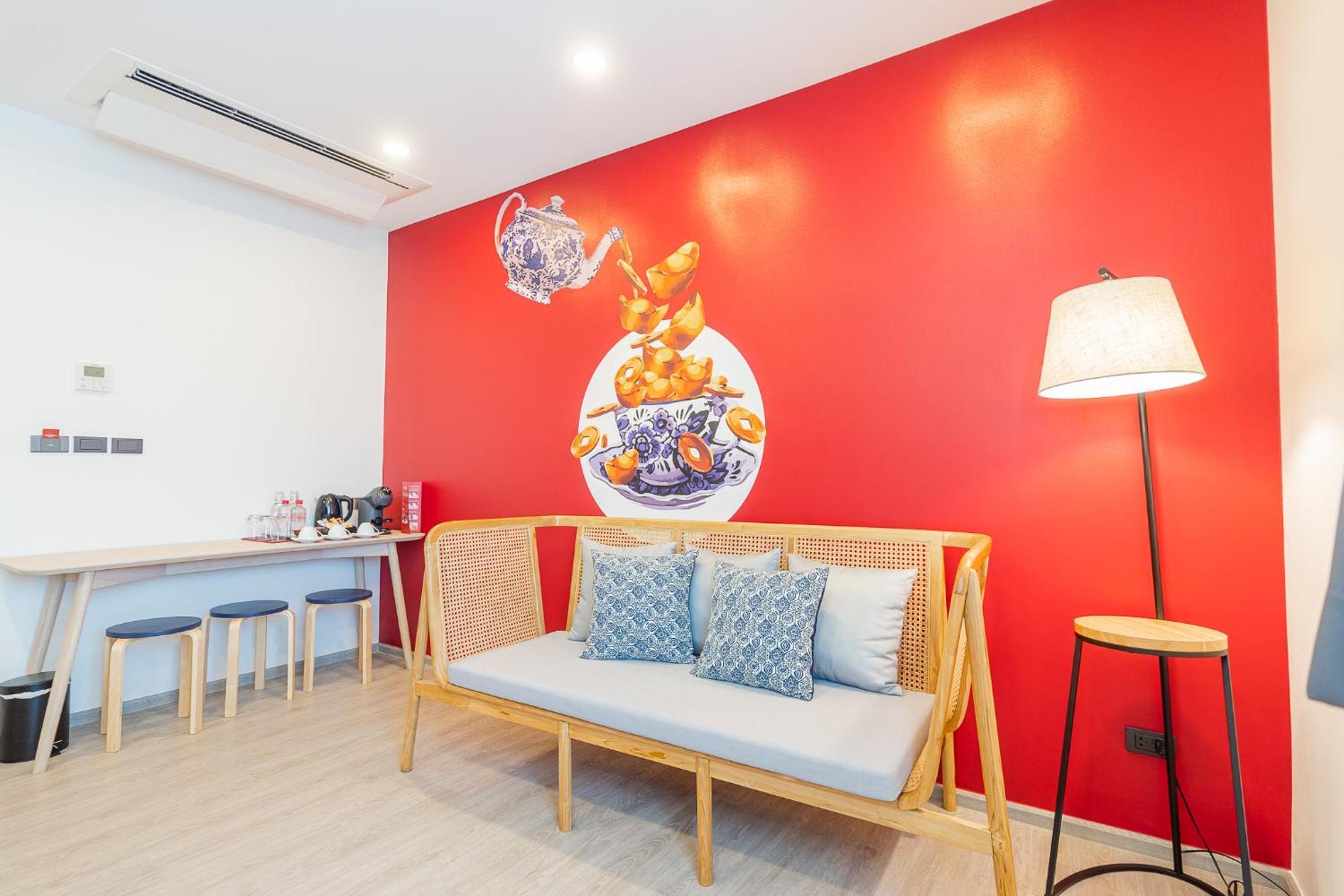 Hotel Midtown Ratsada Phuket Exteriör bild
