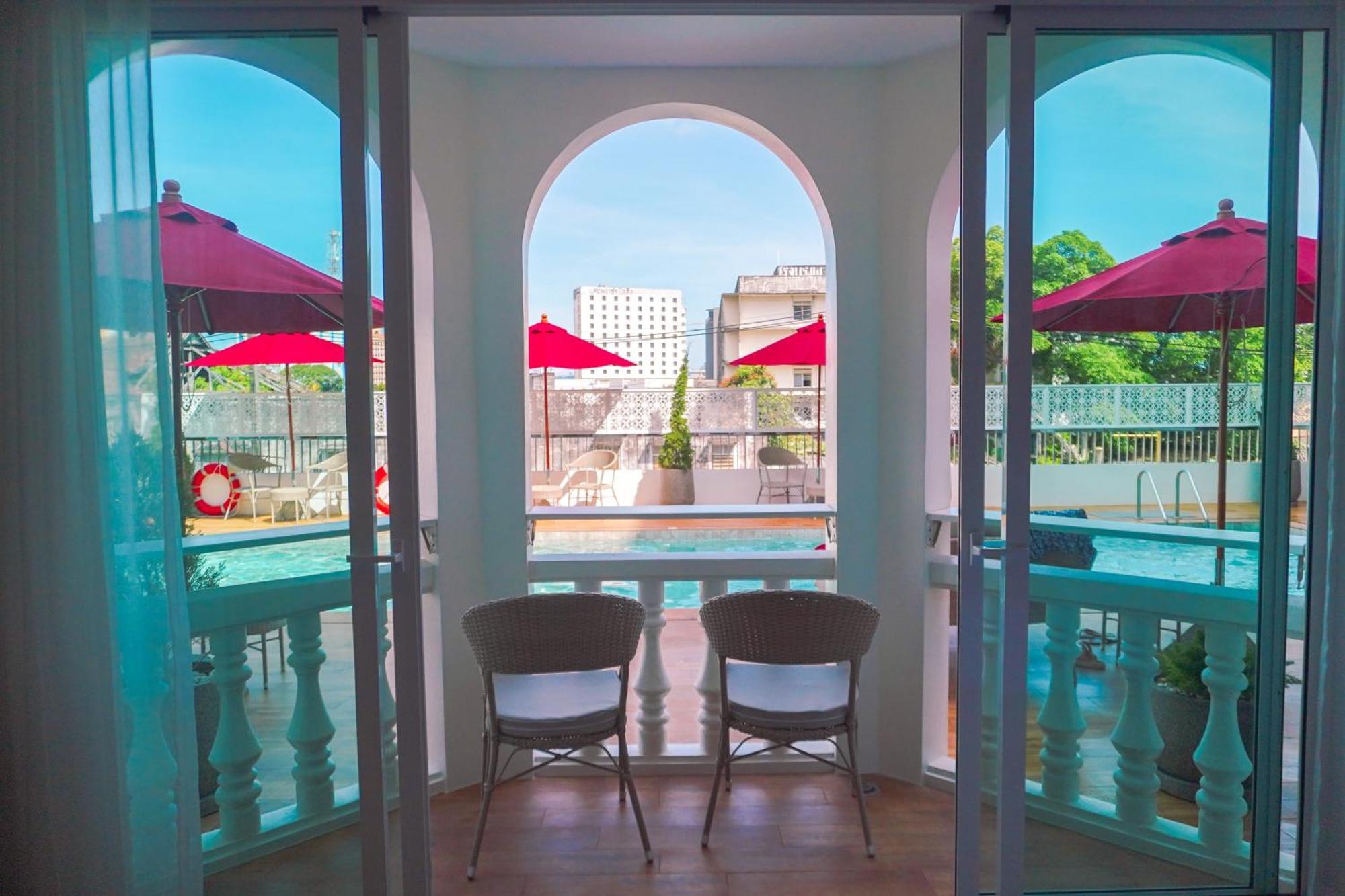 Hotel Midtown Ratsada Phuket Exteriör bild
