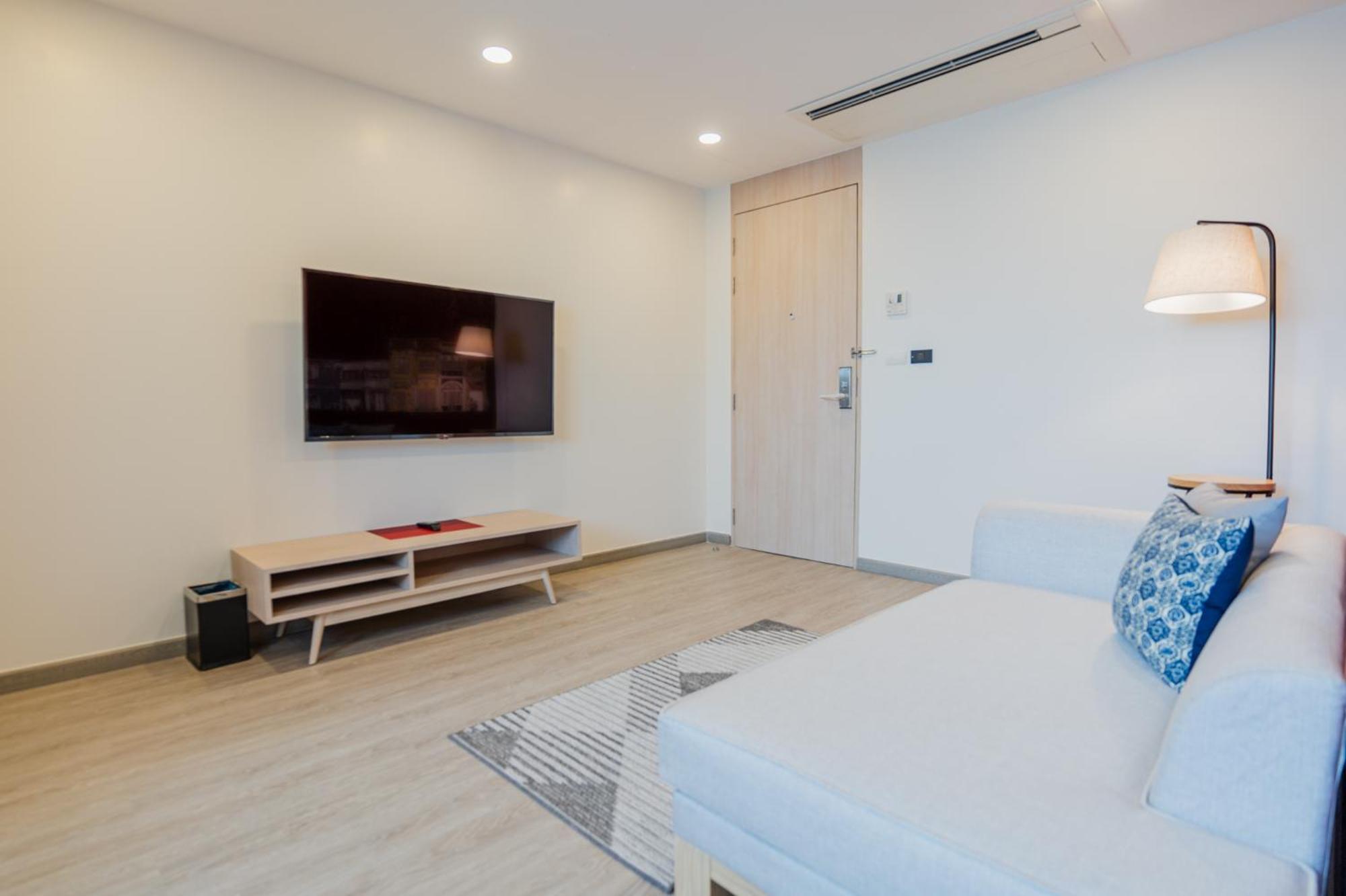 Hotel Midtown Ratsada Phuket Exteriör bild